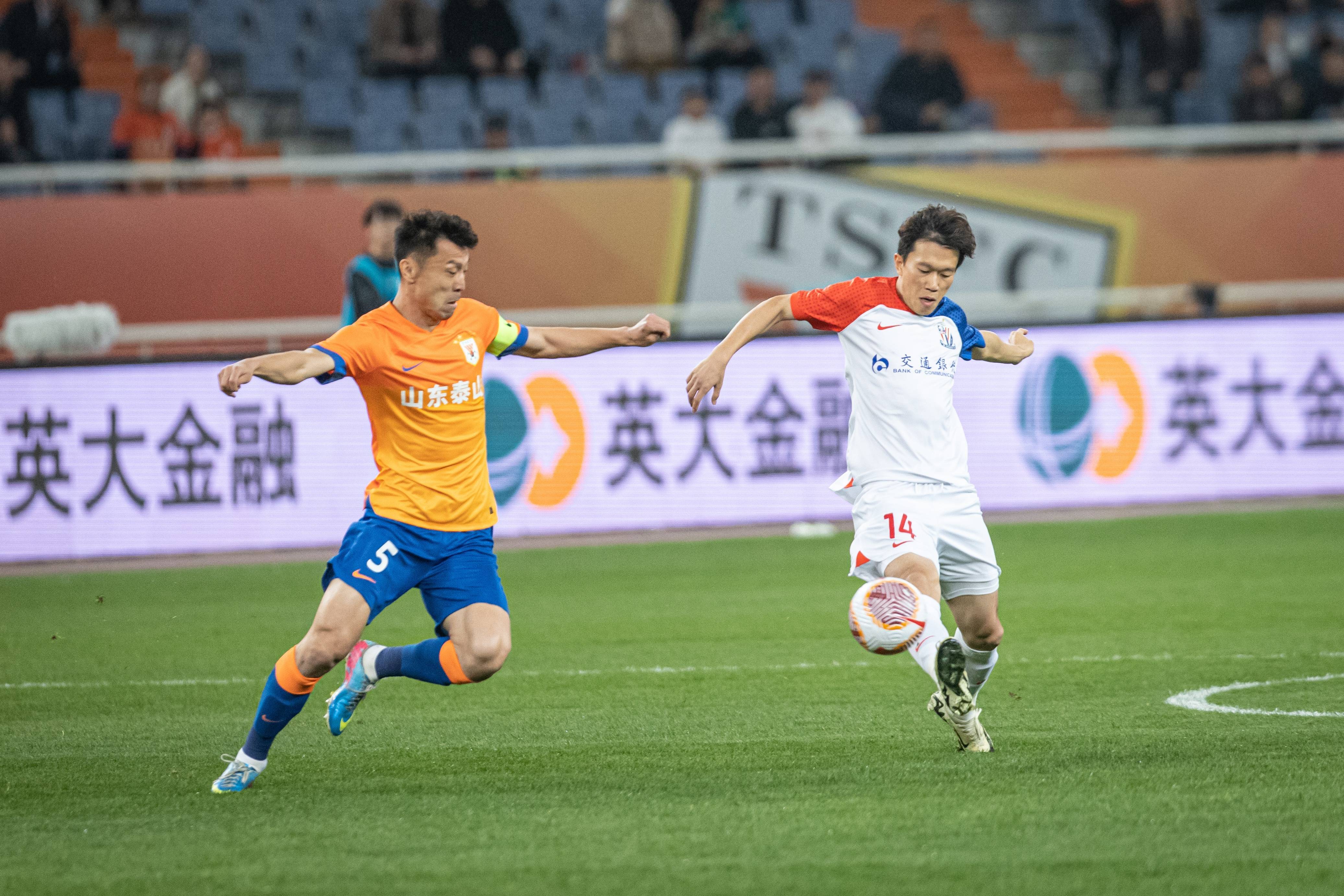 中国足球俱乐部在国际比赛中露锋芒的简单介绍