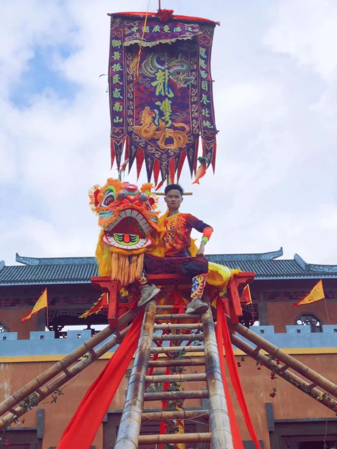 战斗：擂台之上无法预料，谁将悉心谋划？的简单介绍