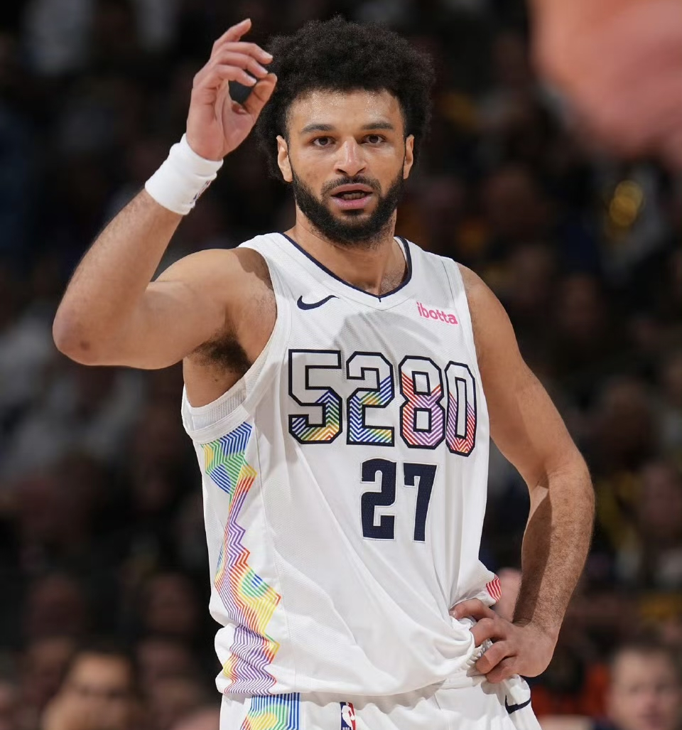  穆雷连续十二场比赛得分超过关键助攻，美国队挑战极限！